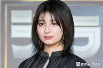 吉川愛、ノースリーブドレス姿に絶賛の声「見惚れちゃいます」「肌綺麗すぎる」