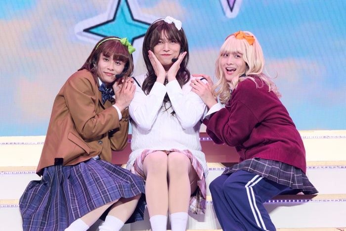 超特急が見せた多彩な景色 フライング・女装・ソロ＆ユニット演出で“エスコート”「絶対笑顔にさせるから」【「ESCORT」セットリスト／ライブレポート】