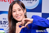 1児の母・鷲見玲奈、娘と浴衣姿で花火大会満喫「素敵な思い出」「可愛すぎる親子」と絶賛の声