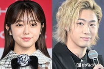 峯岸みなみ＆東海オンエアてつや、結婚4周年の家族3ショット公開「幸せオーラ全開」「娘さんの成長にほっこり」と反響