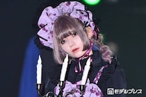 きゅるして・環やね、紫色のゴシックドレスでダークな雰囲気「まるでお人形さん」「唯一無二の可愛さ」と反響【関コレ2026A/W】