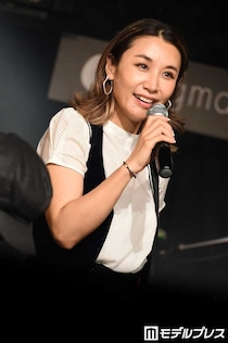 鈴木紗理奈、息子への「学生アスリート飯」公開「すごい量のチキンにびっくり」「愛が溢れてる」の声