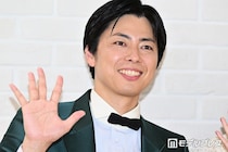 コットン西村真二「嫁さんの妹が保育士なんだけどプロすぎる」0歳息子の写真＆足形使ったアート公開「発想がすごい」「めちゃくちゃ上手」と反響