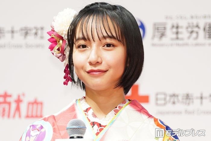 美人タレント「残り野菜で」豪華な手作り海鮮パスタ公開「具だくさんで美味しそう」「クオリティ高い」