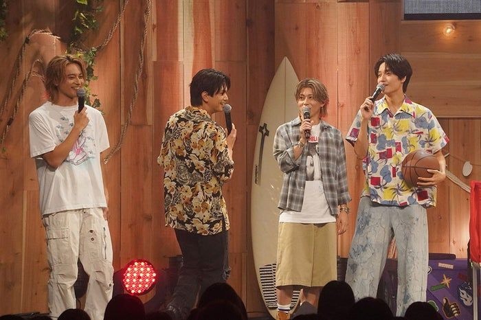 Aぇ! group、“ライブで目が合いやすい席”回答 佐野晶哉「マジで見えてる」【「Q&Aぇ!」公開収録レポ後編】