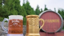 【USJ】ハリポタ25周年記念の特別なマグ付きバタービール 寮エンブレムの巾着ほか最新グッズも登場