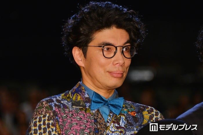 片桐仁、15歳次男との2ショット公開「そっくりで二度見した」「遺伝子が強い」の声