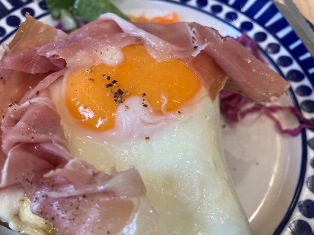 プリンでおなじみ【パステル】989円「悶絶モーニング」とは？「デカくて甘くて、しょっぱくて最高！」の画像5