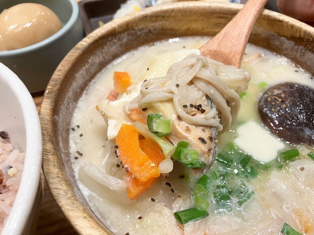 人気お茶漬けチェーン【こめらく】の新業態「1550円定食」がド迫力！「ごはんすすむ」濃厚でたまらないおいしさ！の画像8