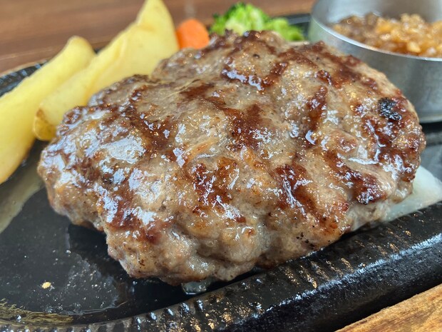 【スエヒロ館】1573円ランチ「国産牛ハンバーグ」食べたら「肉がうますぎる！」お高め価格もコスパ◎！の画像1