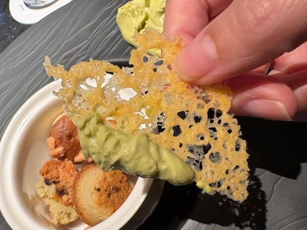 【ロピア】傘下になった「トシ・ヨロイヅカ」新業態に感動！「ほっぺが落ちる！」【Toshi Bar】とは？の画像15