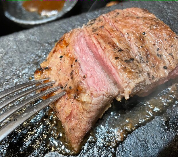 食べ放題のスゴい「ご飯のお供」とは？　【感動の肉と米】売上の伸びが「ずば抜けた」ワケの画像7