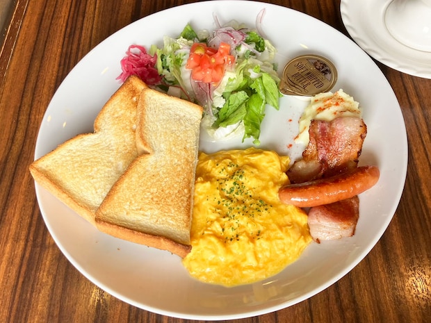 【びっくりドンキー】「880円モーニング」は“デカい”だけじゃない！トロットロの「完ぺきなスクランブルエッグ」に感動！の画像8