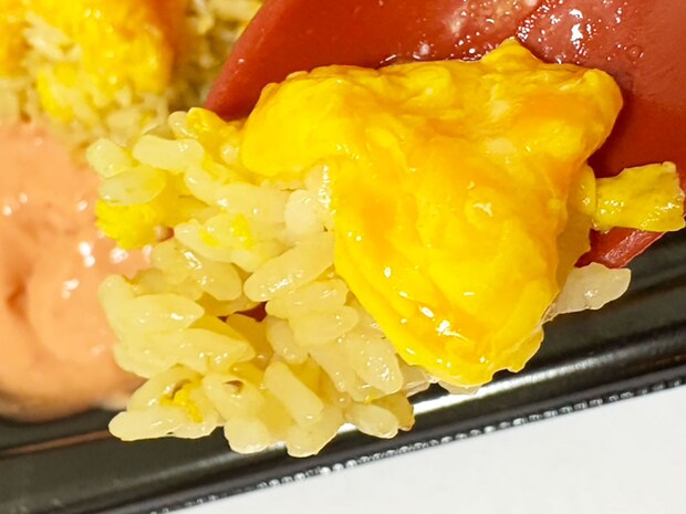 「ヤバい、おいしすぎる！」【ロピア】719円「新作オムライス」食べたら、明太子ソースが絶品！の画像8
