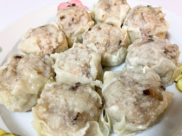 【ロピア】「笑っちゃうほどでっかい！」新作「粗挽き肉焼売」は旨味がすごくて高コスパ！の画像8