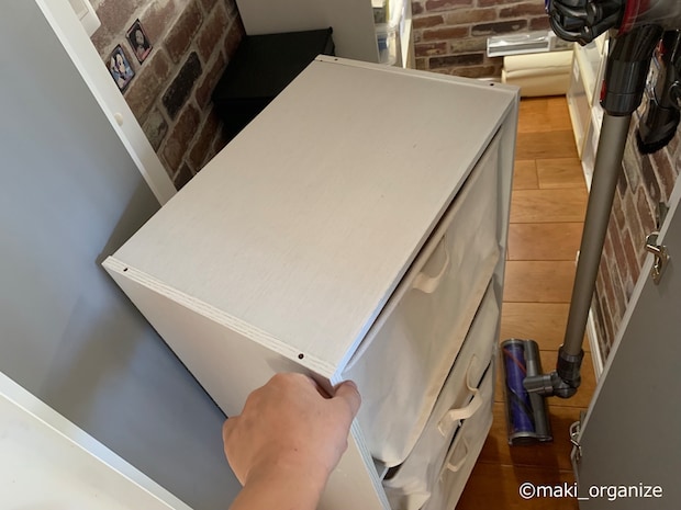 【ダイソー】110円「プレート双輪キャスター」で、収納力が3倍に！の画像4