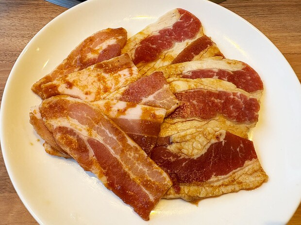 味コスパは「焼肉きんぐ」超え!?食べ放題【くいどん】1,408円「焼肉ランチ」はカルビ10枚で「大満足！」の画像1