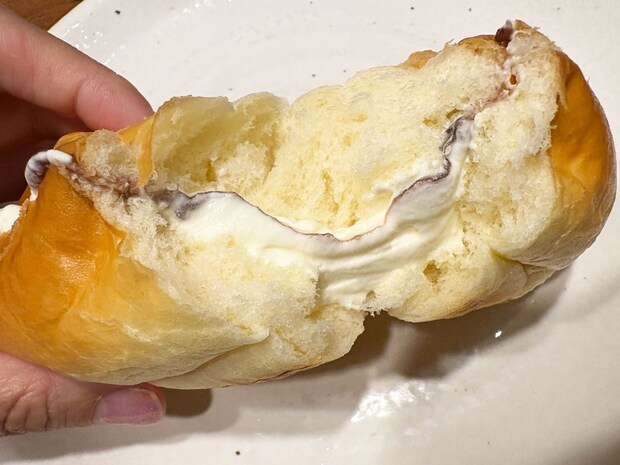 【ガスト】500円「モーニング」とろとろマスカルポーネクリームが幸せ！コッペパンとあんこと相性バツグンの画像8