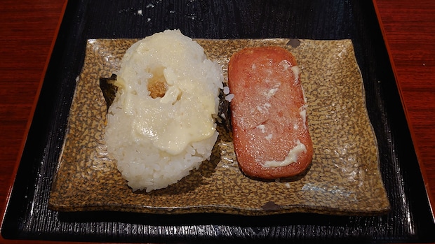 「24時間営業！」埼玉の老舗カフェ【伯爵邸】は「盛り」がスゴい！　980円「ナポリタン」ほか3品を実食の画像22
