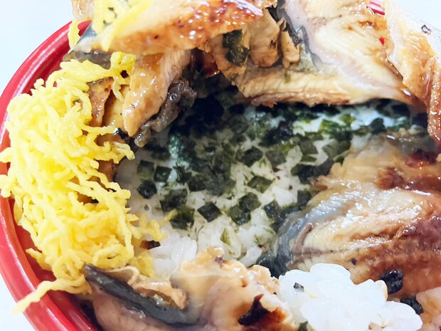 【角上魚類】950円「ひつまぶし丼」、うなぎたっぷりでテンション上がる！　ただし食べ方に注意の画像8