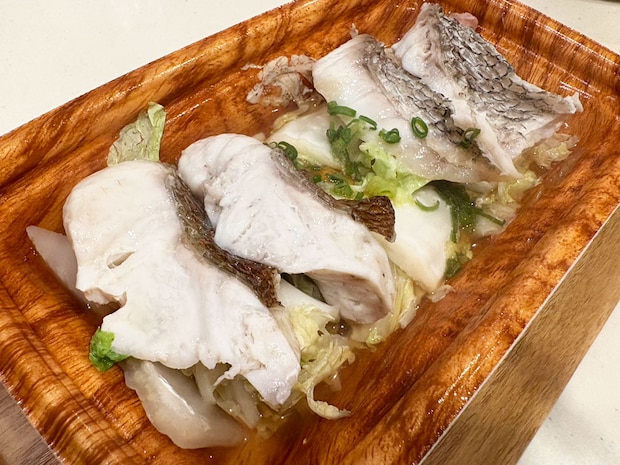 【角上魚類】レンチンで「爆食メニュー」完成！580円「タイの野菜蒸し」大きめカット4切れでジューシー！の画像7