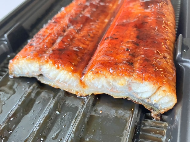 ＜校正中＞【角上魚類】土用の丑の日「国産うなぎ」の“焼き立て販売”が8年ぶり復活！　約28cmで1尾2500円「う、うますぎる！」の画像11