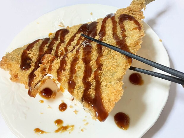 【角上魚類】名物450円「アジフライ」に感動！　“巨大サイズ”でずっしり感がたまらない　の画像6