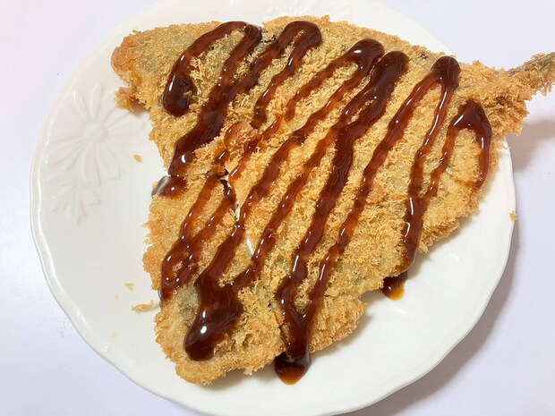 【角上魚類】名物450円「アジフライ」に感動！　“巨大サイズ”でずっしり感がたまらない　の画像5
