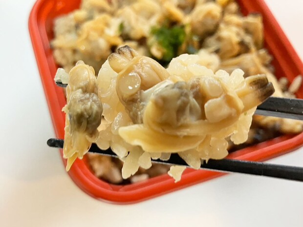 ＜校正中＞【角上魚類】「え？　何個のってるの？」……400円「あさり飯」で大満足の“豪華ランチ”に！の画像7