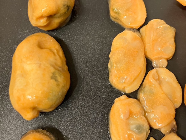 【角上魚類】新商品の濃厚「海老ビスクスープ」、海鮮具材がゴロゴロ大量!!　これで400円は「買い」！の画像9