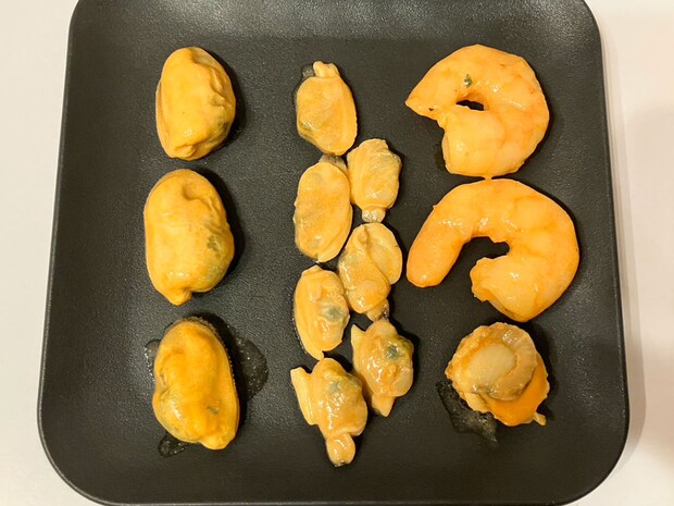 【角上魚類】新商品の濃厚「海老ビスクスープ」、海鮮具材がゴロゴロ大量!!　これで400円は「買い」！の画像6