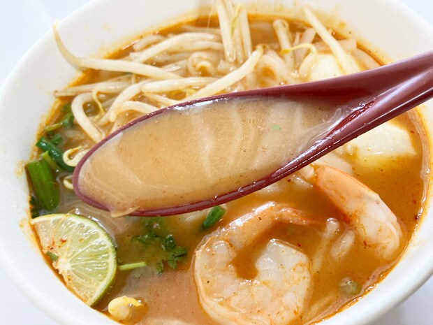 「見た目からは想像できない！」実は【かつや】系列、タイ料理チェーン店の「1178円ヌードル」食べてびっくりの画像10