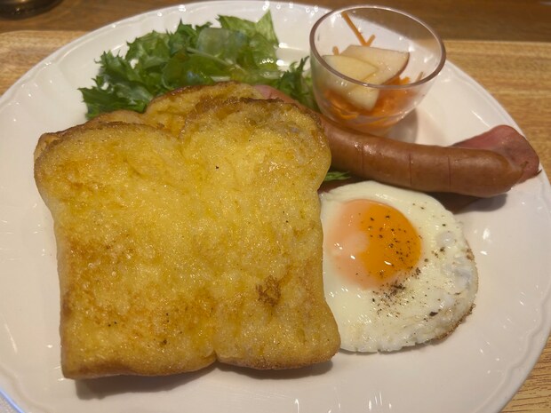 関西発のチェーン【上高地あずさ珈琲】1210円「絶品モーニング」の画像3