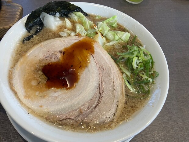 「焼肉きんぐ」「丸源ラーメン」の新業態【熟成醤油ラーメンきゃべとん】、1133円セットの味は？の画像9
