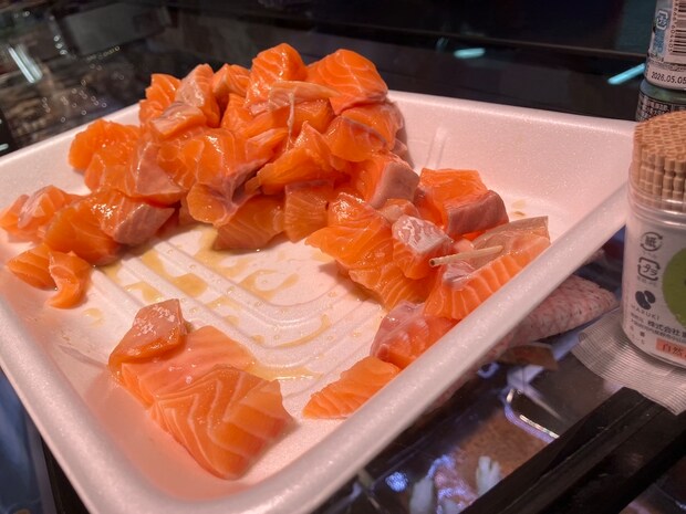 【ロピア】湘南藤沢店の9月25日オープン初日に行ってビックリ！「まるで角上魚類」な新商品とは？の画像6