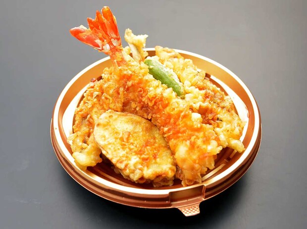 10月1日【⾓上⿂類】タコ唐揚げやピッキピキの旬鮮魚も「全品10％引き」！阪神優勝「売るトラセール」開催の画像11