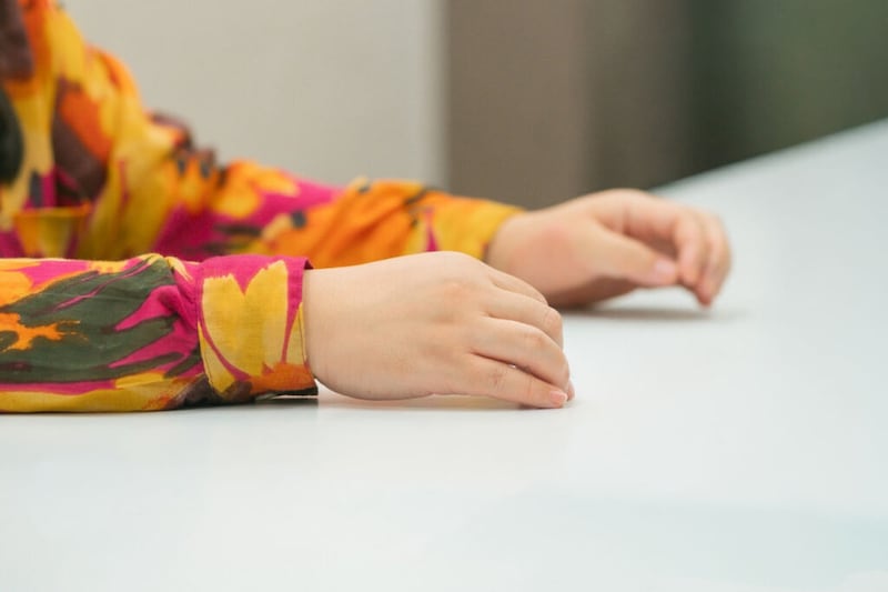 CA夢破れ→ディズニーで”超優秀キャスト”に表彰。ぼる塾・田辺智加が29歳で芸人を目指した理由