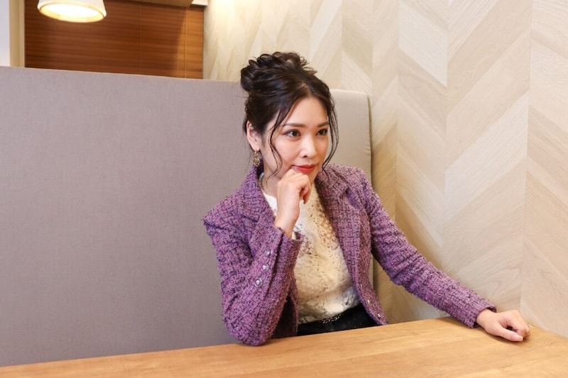 「年収1億でも足りない」元銀行員が“モテコンサル”に転身「優秀だけどモテない理系男子」を救いたい理由