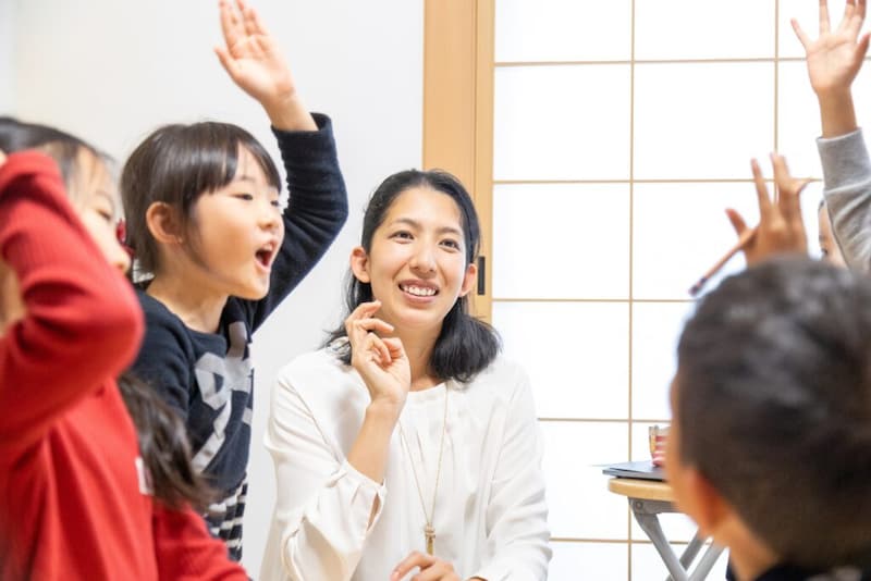 中3で夜逃げ、2年間のホームレス生活。36歳で「こども万博」を創設し、9.5万人を動員した元看護師の話。