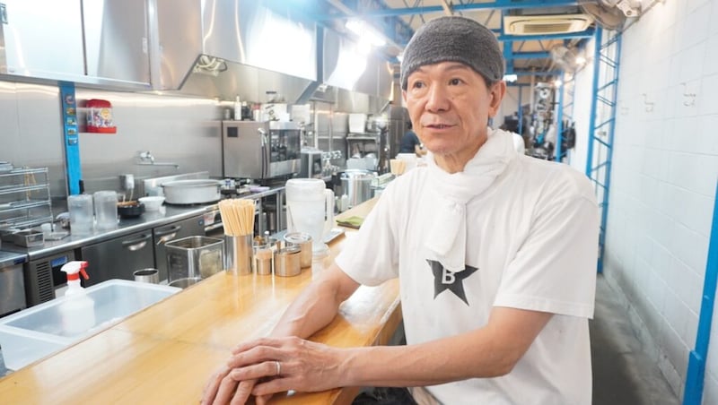 年収1,500万アパレル部長→株で全損→40歳から修行で“19時間待ち”の尼崎市ラーメン店主に。