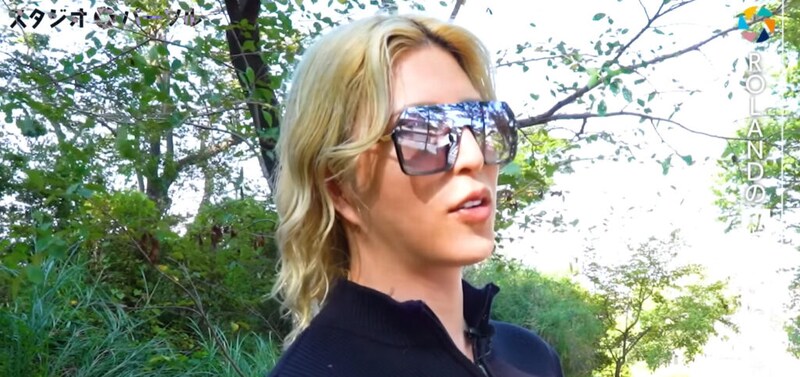 「何の役にも立たない」下積み時代ROLANDが、あだ名”焼きそばパン”から歌舞伎町の帝王になれた理由