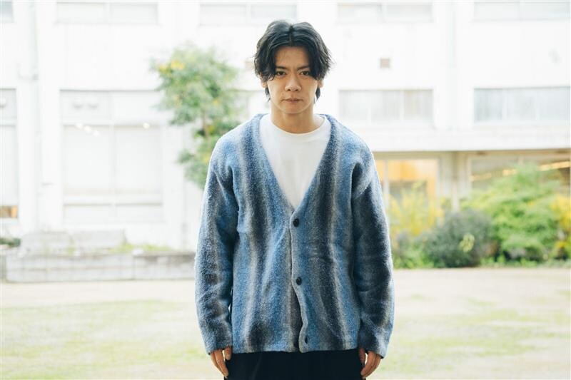 「本当は、はたらきたくない」郵便局7年→M-1王者。マジラブ・野田クリスタルの”ズルして稼ぐ”はたらき方