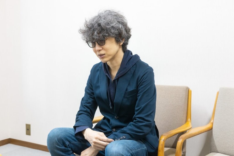 月300時間残業の勤務医10年。無職を経て43歳で芥川賞を受賞した理由「1日の境目が消えた」