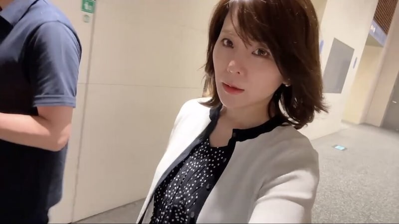 百貨店の美容部員から年収4,000万”バリキャリ”に。外資営業職でクビ寸前から「OL 毒女ちゃん」へ