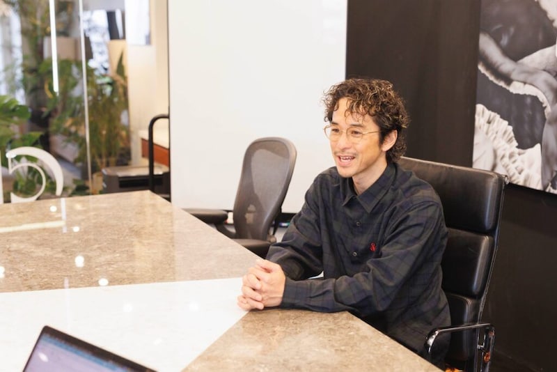 『ちゅらさん』俳優→27歳で休業した理由。小橋賢児「自分を押し殺していた」どん底”4畳半”から万博を手掛けるまで