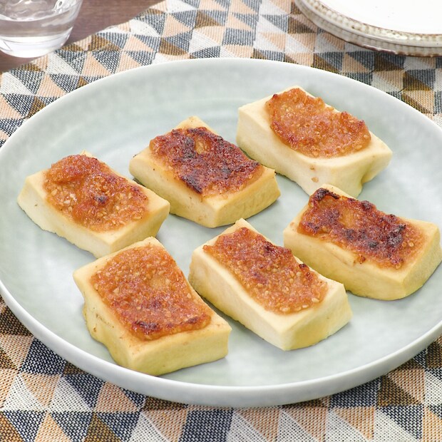 ごまの香りが食欲そそる! 高野豆腐のごまみそ田楽