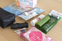 100均の防災グッズでここまでそろう！女性向け防災セット