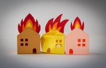 冬から春は火災が起こりやすい時期！その理由や備えるポイントを解説