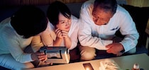 防災ラジオは何を基準に選ぶ？　家電量販店に聞いた注目機能と選び方のポイント