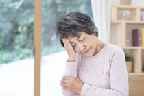 「脳動脈瘤」とは？症状・原因・手術についても解説！【医師監修】